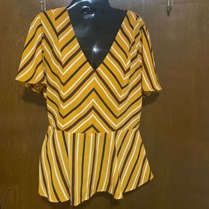 Brand: Monteau
Size: XL
Color: mustard yellow